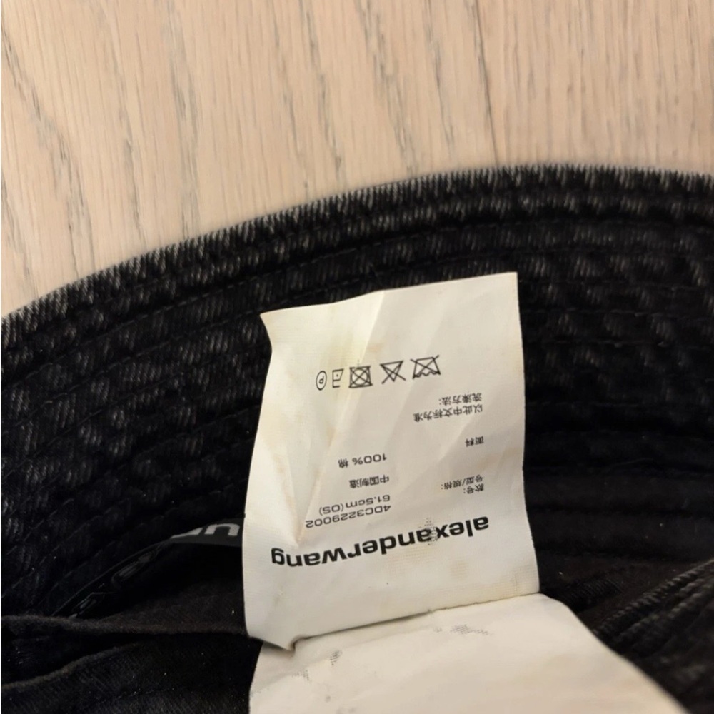ALEXANDER WANG Denim Bucket Hat With Crystal Logo - Picture 6 of 6